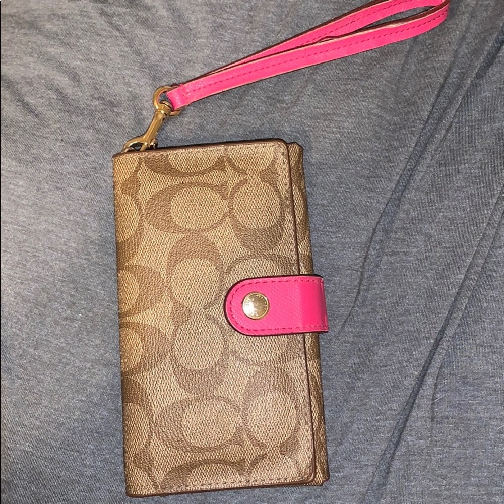 Coach wristlet